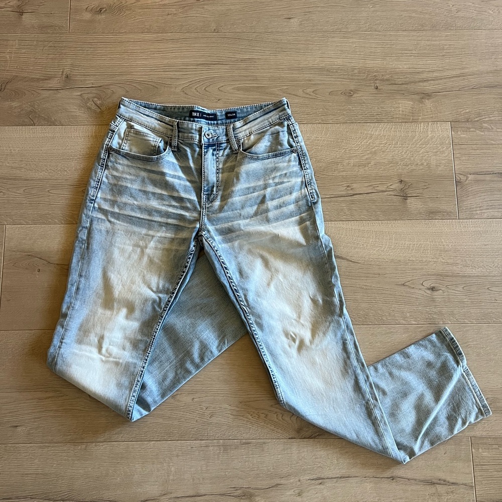 BKE Blue Straight Jeans with Distressed Details